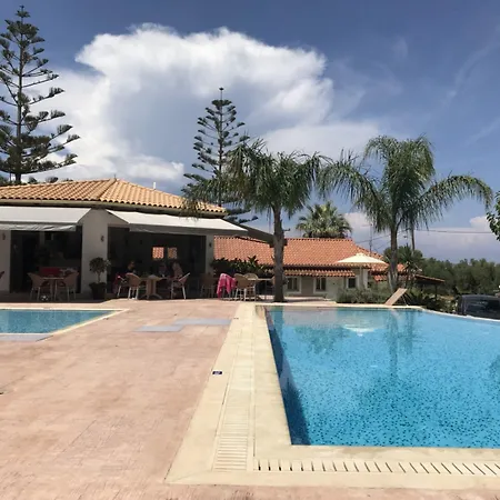 Ionian Aura Lägenhetshotell