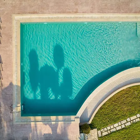 Lägenhetshotell Ionian Aura 4*