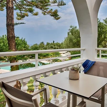 Ionian Aura Apartmanhotel Ciliví