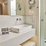 Lägenhetshotell Ionian Aura 4*