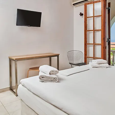 Ionian Aura 4* Циливи